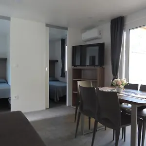 camping-santin.hotelinveneto.com/